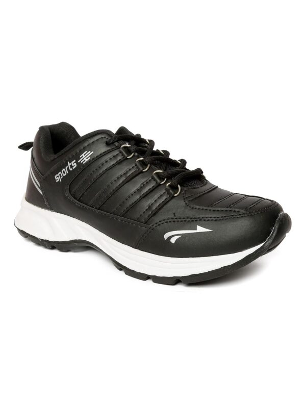 Men's lace up sports shoes